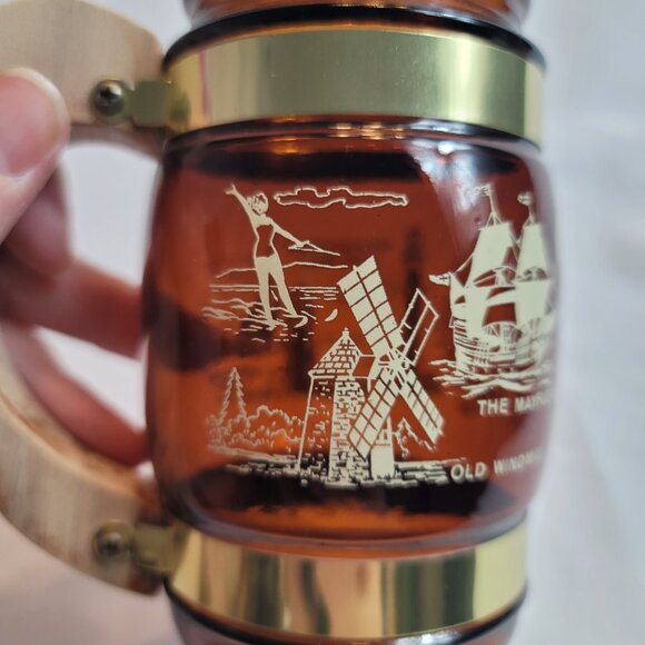 Siesta Ware Amber Brown Glass Barrel Mug Wood Handle Cape Cod - Picture 6 of 13